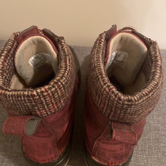 Short Duck Boots - Picture 4 of 4